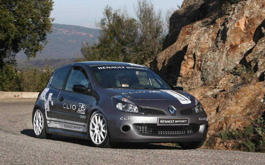  Renault Clio R3 Access 2008 года  (фото 4 из 6)